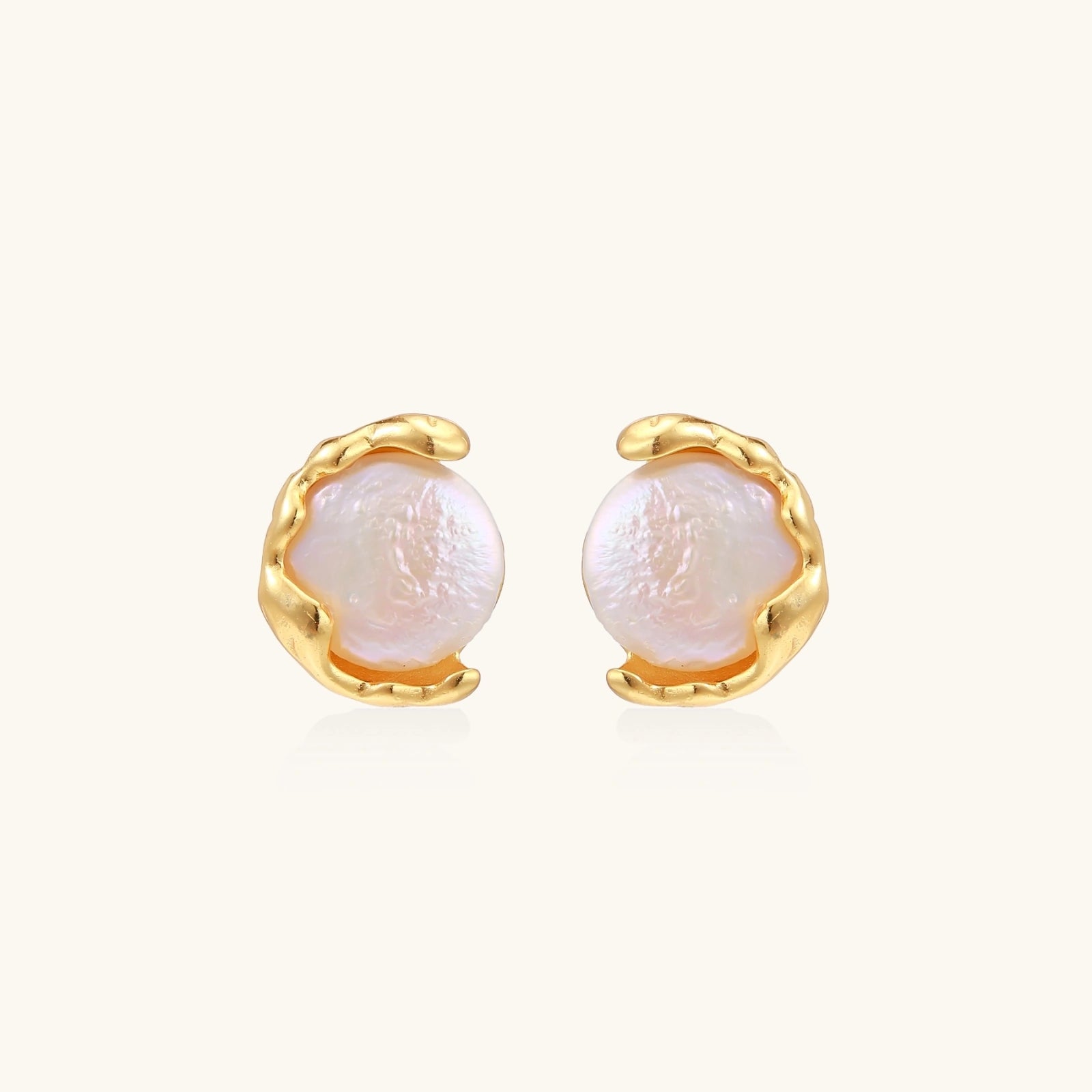 Pearl Embrace Stud Earrings