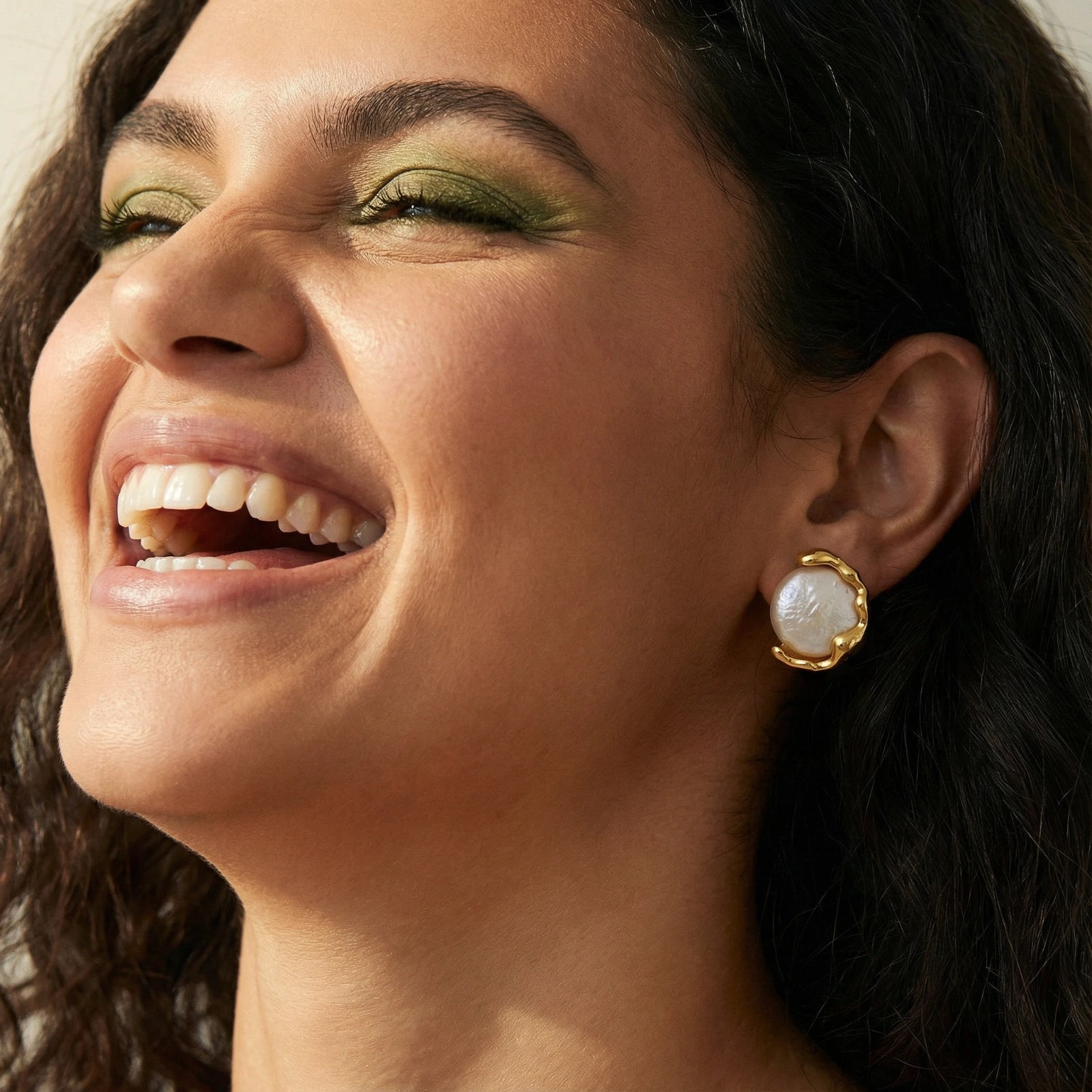 Pearl Embrace Stud Earrings